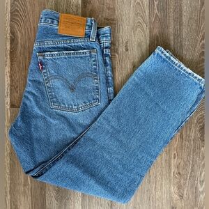 Levi’s wedgie straight jeans size 26